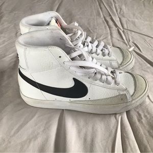 Nike high top 5 youth